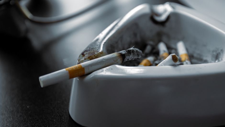 Why Can Early Lung Cancer Have No Symptoms, and Who Should Ask About Screening?