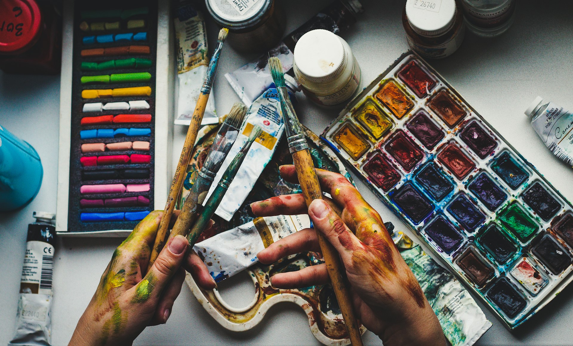 How Creative Hobbies Enhance Your Wellbeing: Practical Steps for a Healthier Lifestyle