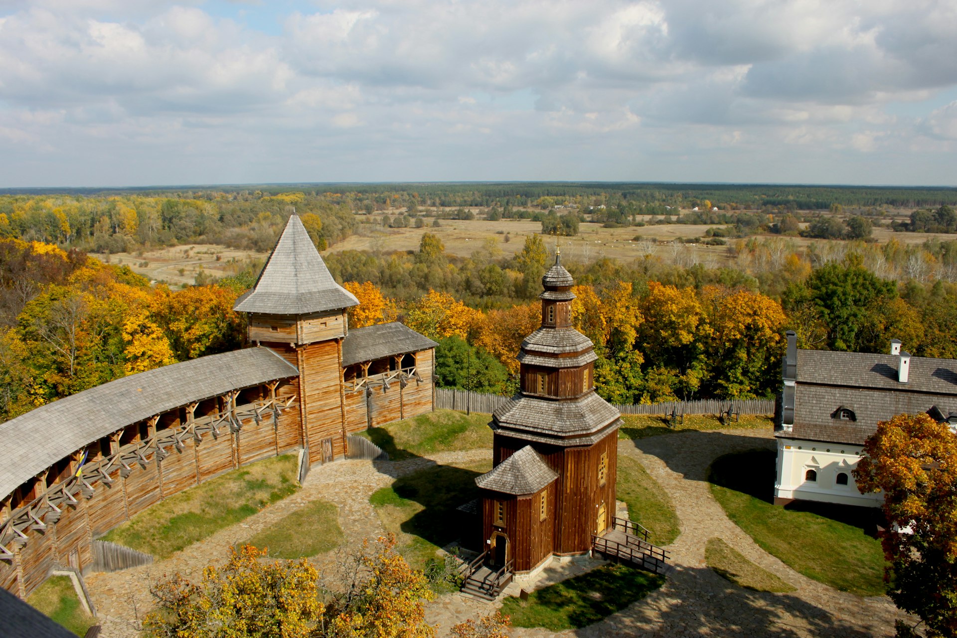 The Rise and Legacy of Medieval European Castles: Power, Innovation, and Architecture
