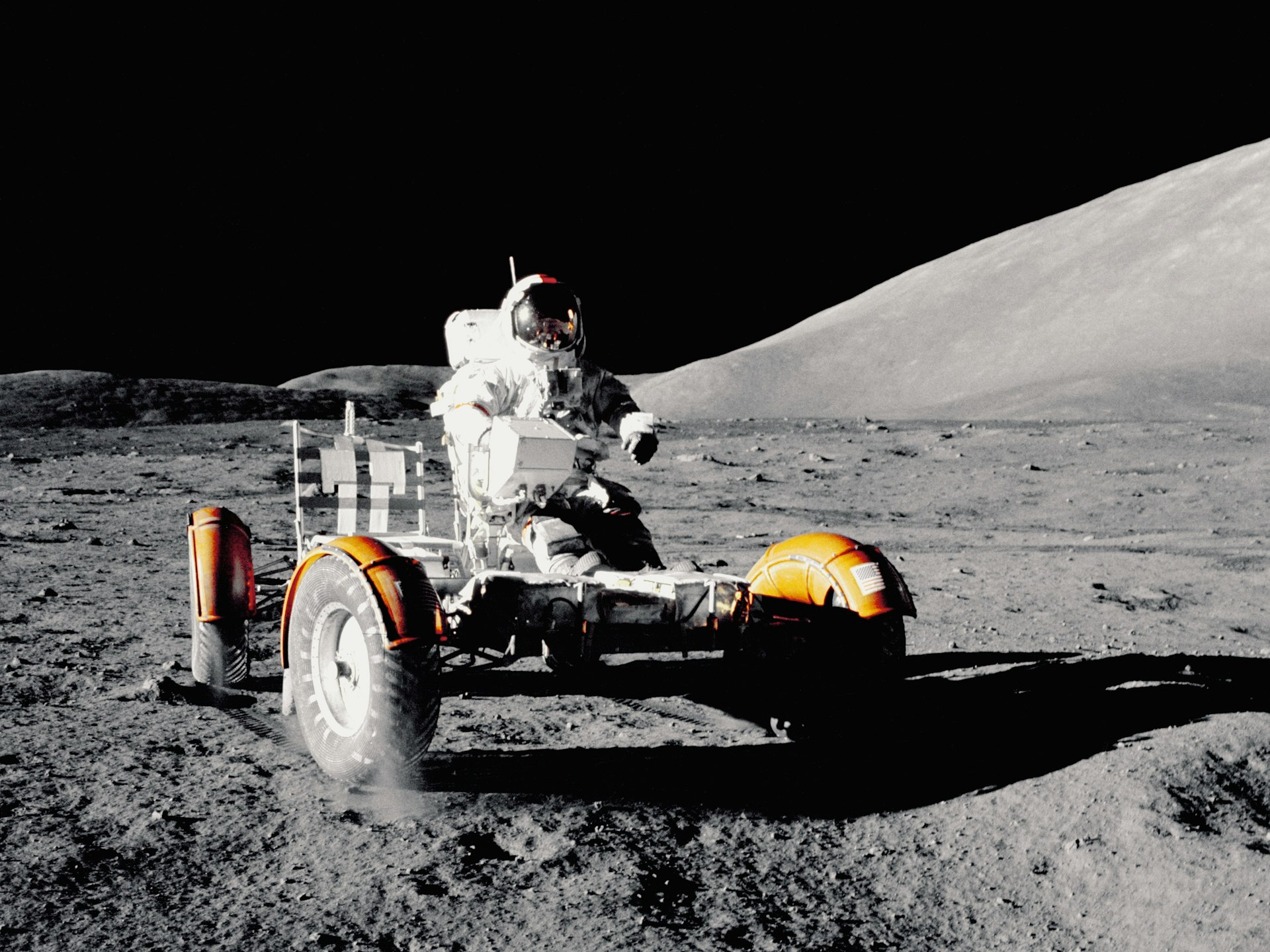A Definitive Guide to the 1969 Moon Landing: History, Achievements, and How to Learn More